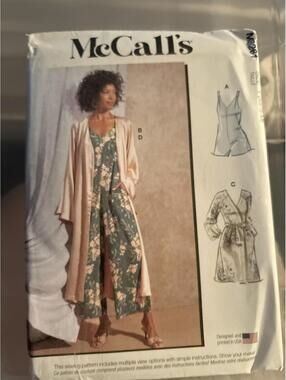 McCall's M8261 Women'sSewing Pattern- pb1 -pb2